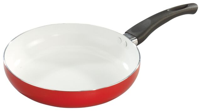 File:Redfrypan.jpg