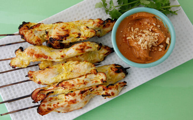 File:Chickensatay.jpg