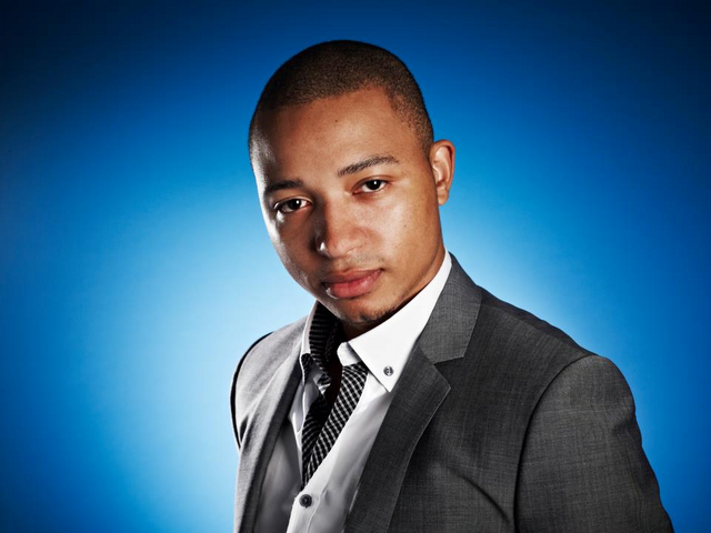 File:Antonb.png