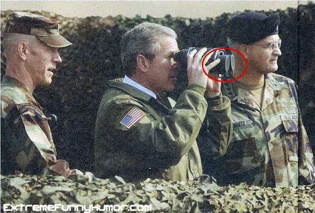 Archivo:Stupid Bush.jpg