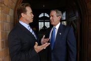 Schwarzenegger Bush.jpg