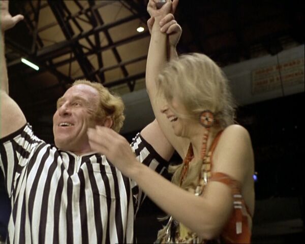 File:Referee3.jpg