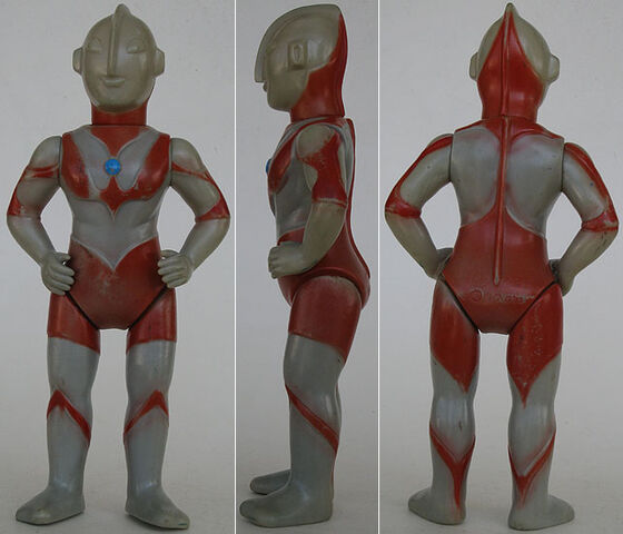 File:MarusanFigureUltraman2nd.jpg