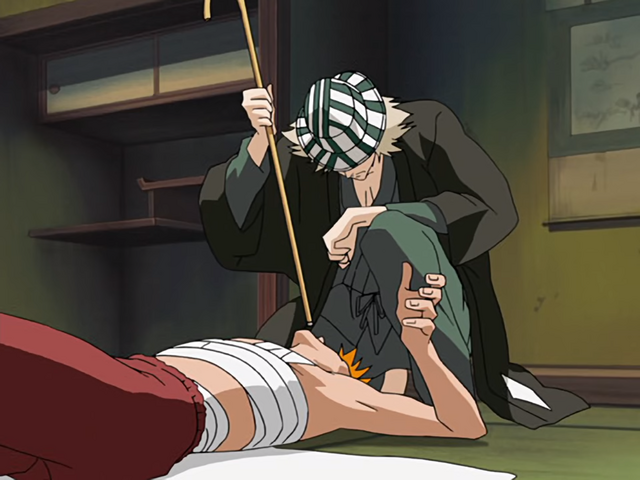 File:Ep17UraharaOverIchigo.png