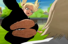 Ep207KisukeBrieflyEvades.png