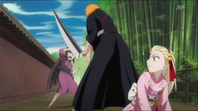 File:Ichigo blocks the assassin's attack.png
