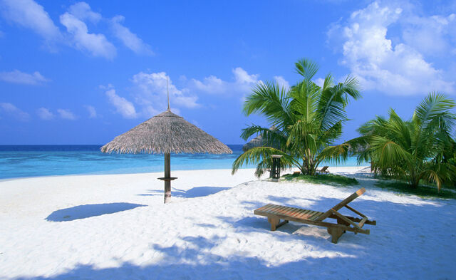 File:Beach-Rest-Place-Desktop.jpg