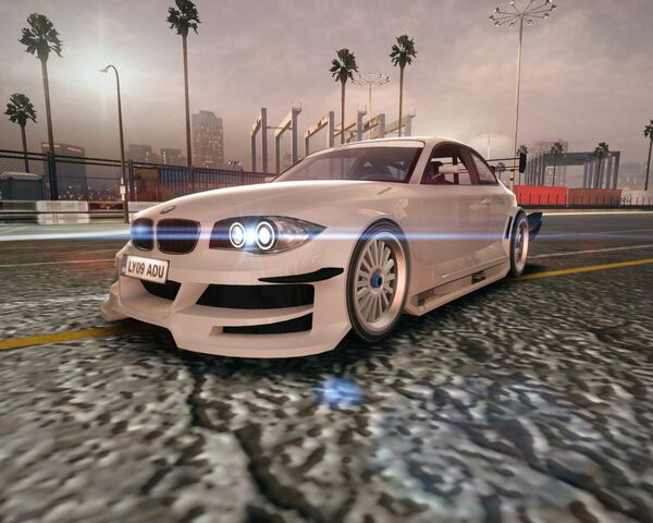 File:BMW Concept 1 Series tii (Race).jpg