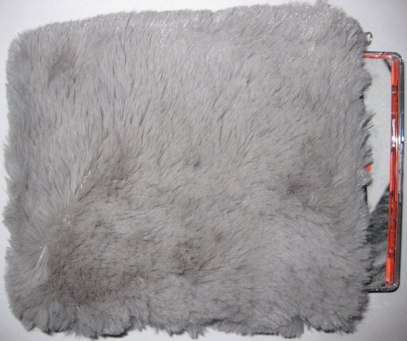 File:Bmsr eatingus hairy silver.jpg