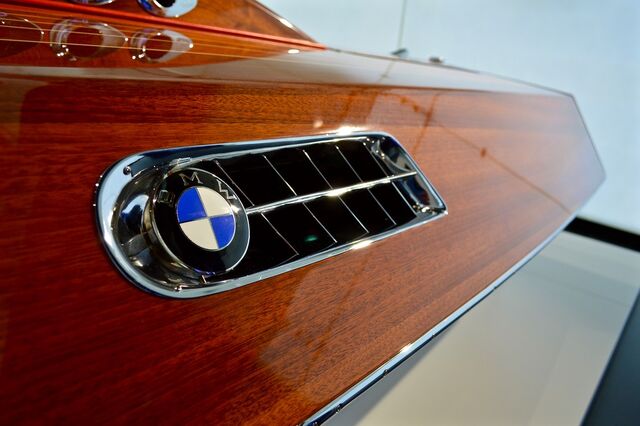 File:BMW 507 Boat-14.jpg