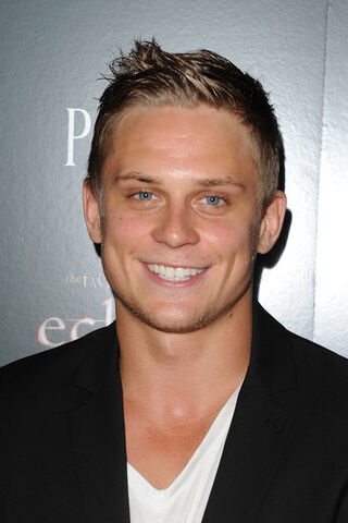 File:Billy Magnussen.jpg