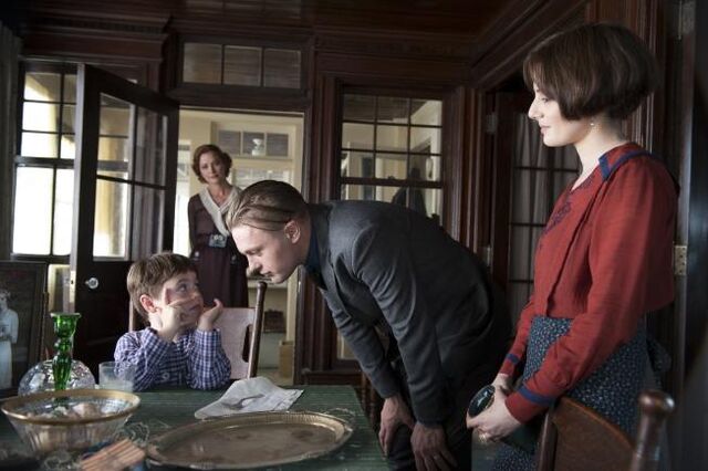 File:Boardwalk-empire-season-2-scene.jpeg