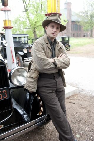 File:Eli 3x04 promo 2.jpg