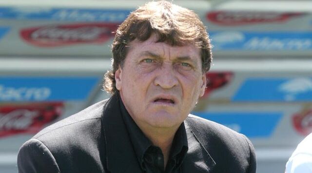 Archivo:Falcioni.jpg