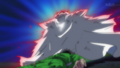 Cor Petit protegeix Gohan.png