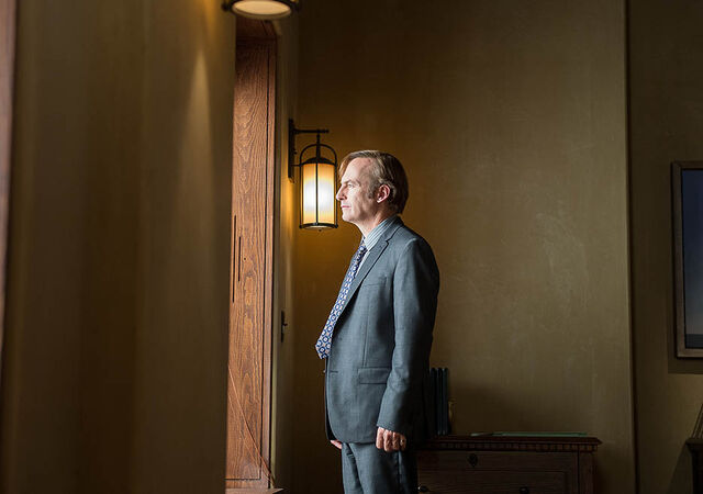 File:Better-call-saul-episode-201-jimmy-odenkirk-small-2-935.jpg