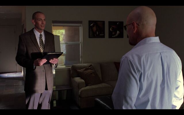 File:Walt's second Apartment -2.jpg