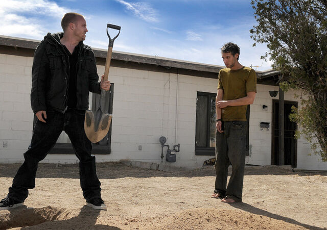 File:Episode-6-jesse-pinkman-tucker.jpg