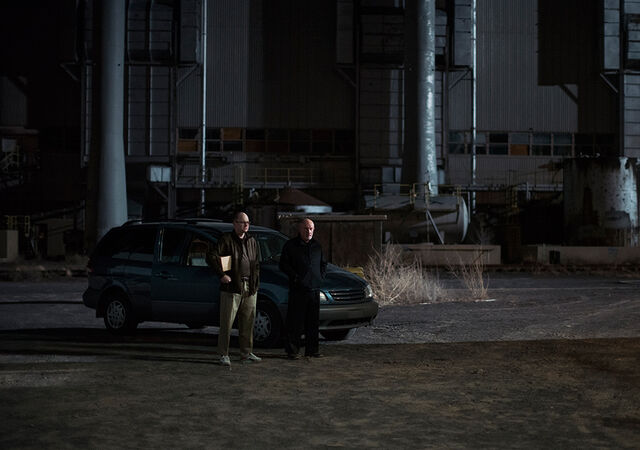 File:Better-call-saul-episode-307-mike-banks-2-935.jpg