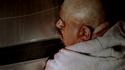 2x01 - Gonzo muerto.png