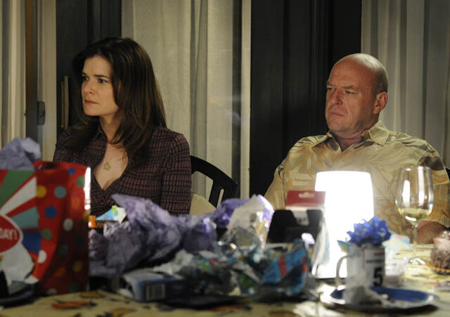 File:Episode-4-marie-hank.jpg