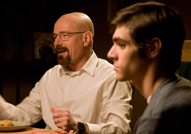 File:Episode-8-walter-white-walter-white-jr.jpg
