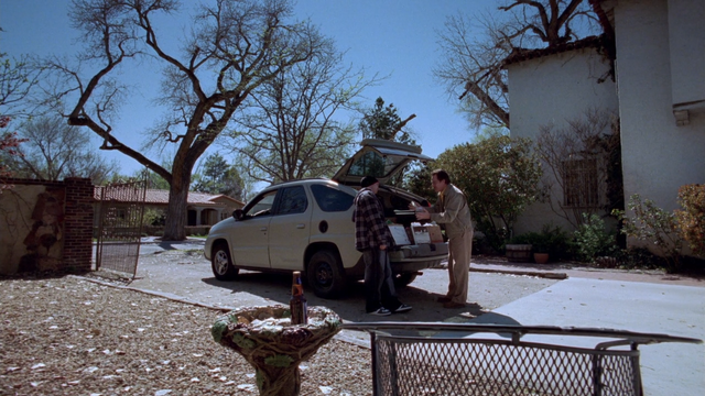 Archivo:1x01 - Pilot 143.png