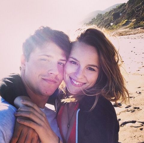 Archivo:BridgitAndShane (9).jpg