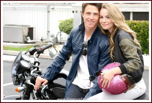 Archivo:BridgitAndShane (1).jpg