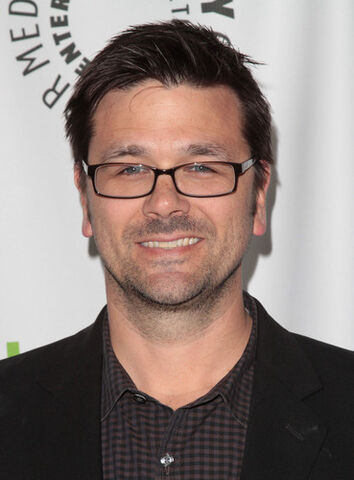 File:DeanHolland.jpg