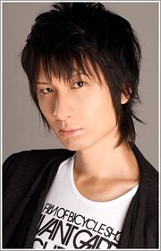 Tomoaki Maeno (Asahina Natsumi)
