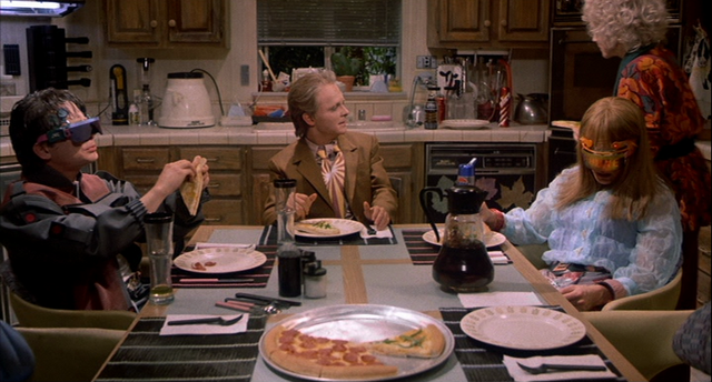File:2015 McFly pizza scene.png