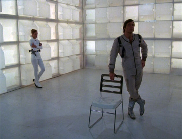 File:S01 Pilot 104.jpg