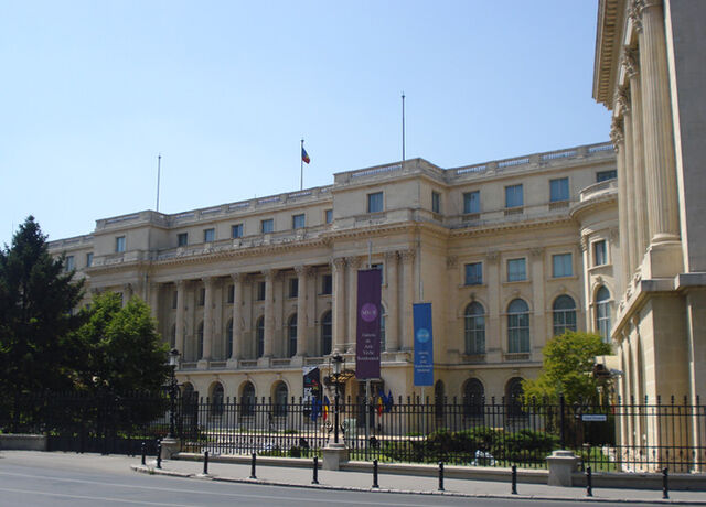 Fișier:Palatul Regal.jpg