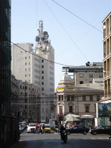 Fișier:Calea Victoriei.jpg