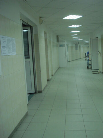 Fișier:Spitalul de Urgenta Floreasca interior.jpg