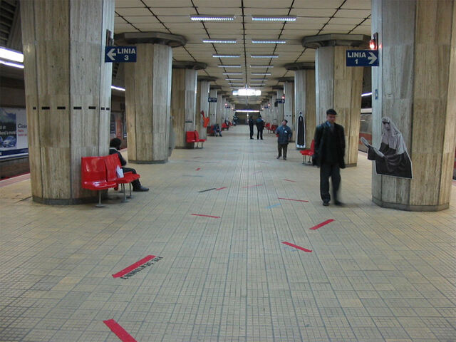 Fișier:Metrou Eroilor.jpg