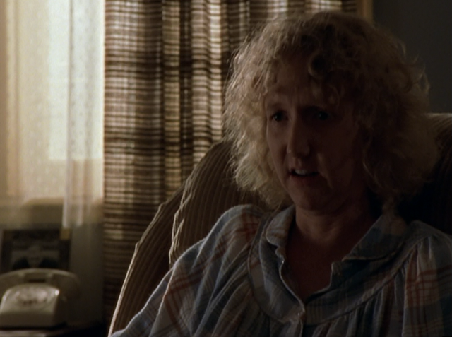 File:Mrs. Epps.png