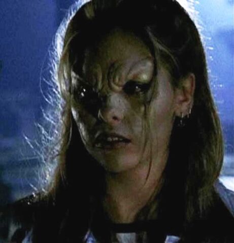 Archivo:BuffyVampiro.jpg