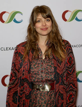File:Amber Benson.jpg