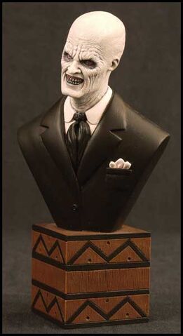 File:Gentlemen Bust.jpg