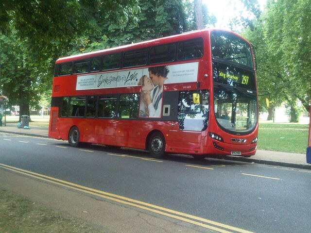 File:Ealing-20140802-00737.jpg