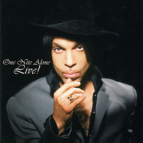 Fichier:2002 onalive front.jpg