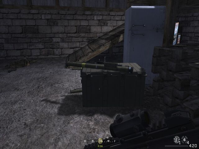 File:Grabbing another Stinger missile Hunted CoD4.jpg