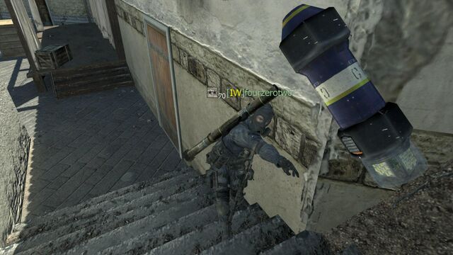 File:Fourzerotwo-gameplay2.jpg