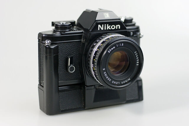 File:Nikon EM 02 DxO.jpg