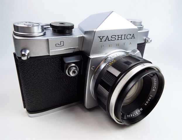 File:Yashica Penta J.jpeg