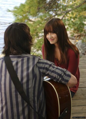 File:Mitchie with Shane.jpg