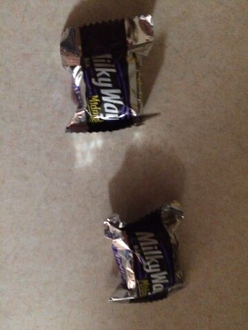 File:Mini Milky Way candy.jpeg
