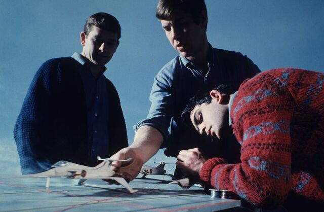 File:AlanBerryandCrew.jpg